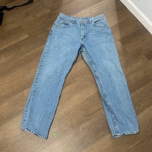 Wrangler Denim Relaxed Fit - 36 x 32 - Picture 1 of 5